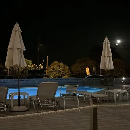3 Island View מלון