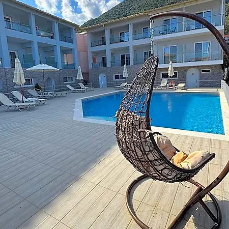 3 Island View