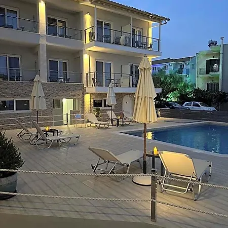 3 Island View Szálloda 3*