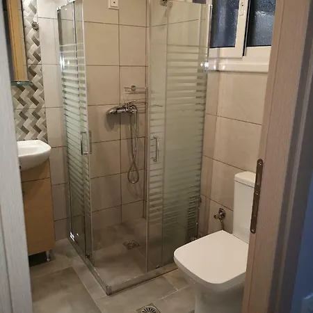 Отель 3 Island View Нидри