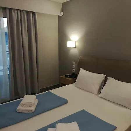 3 Island View 3*